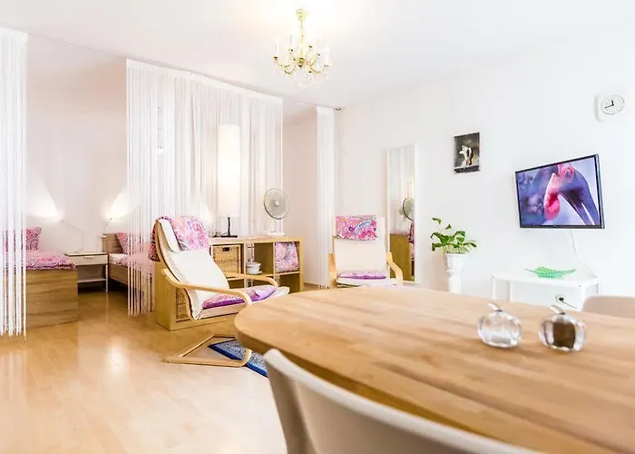 Deutzer Bruecke - Cgn Appartement *